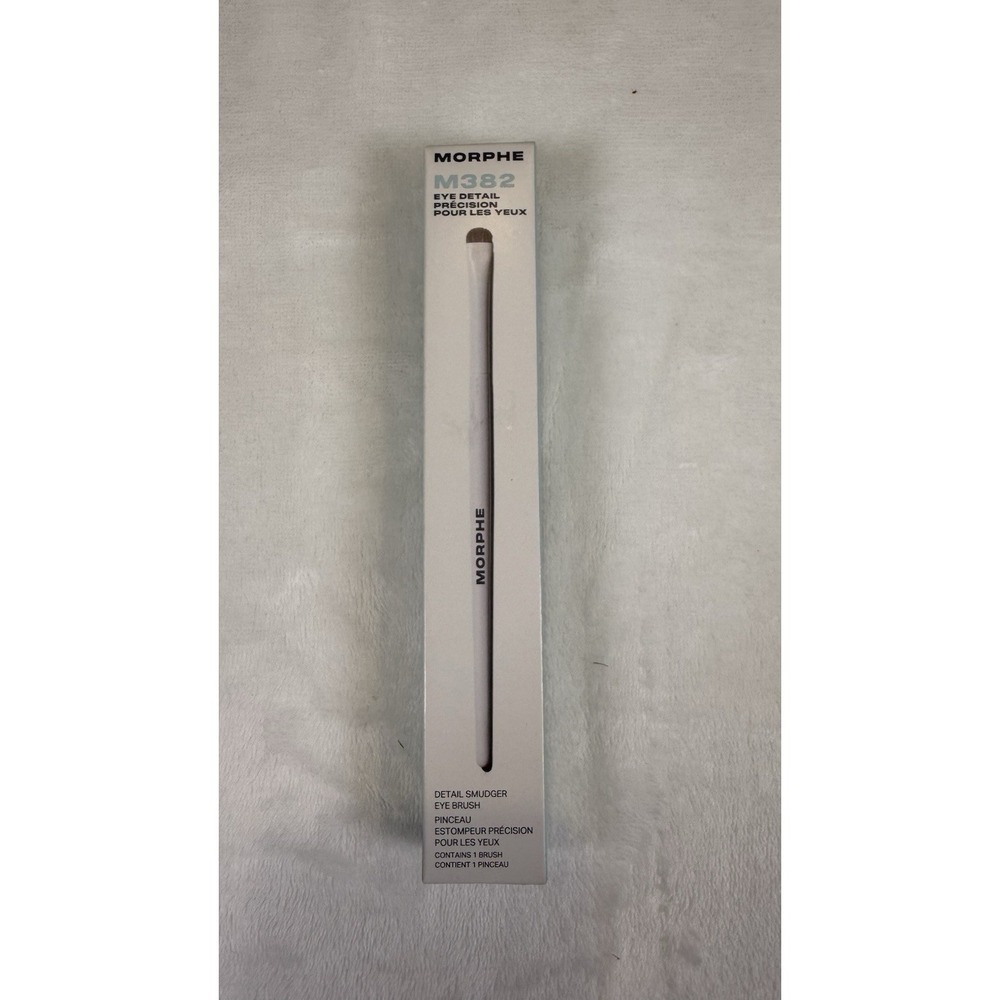 Morphe M382 Eye Detail Smudger Brush Vegan Makeup Brush New Sealed